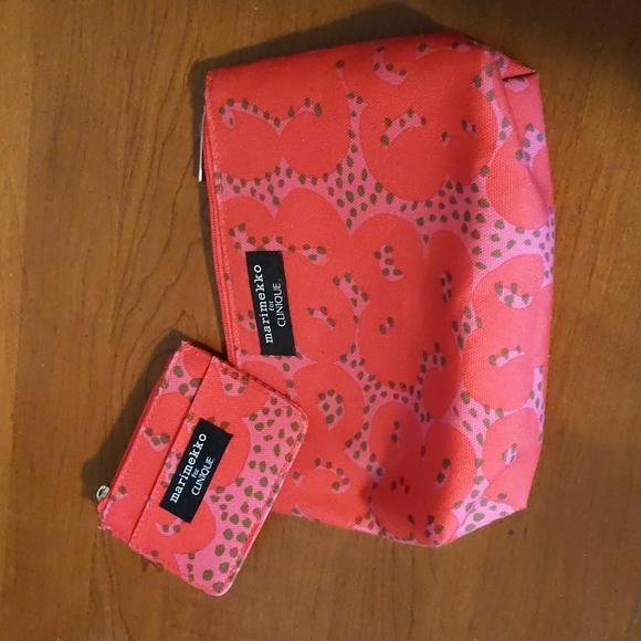 Clinique Handbags - Clinique Makeup Bag